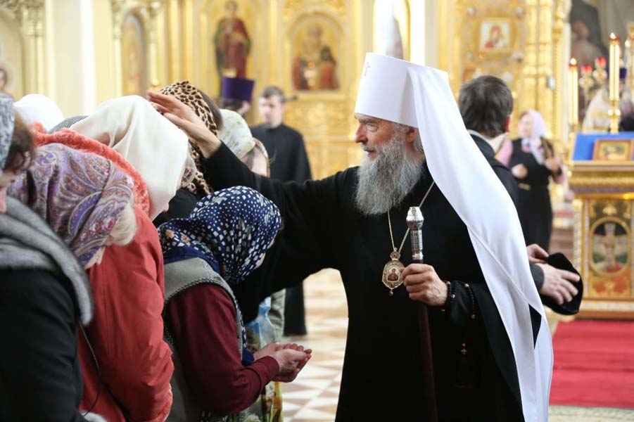 3 апреля состоялась Божественная Литургия в Архиерейском подворье Казанского храма